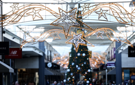 ‘Tis the season to celebrate sustainably - Dalton Park ‘switches on’ to sugarcane and recycled bottles